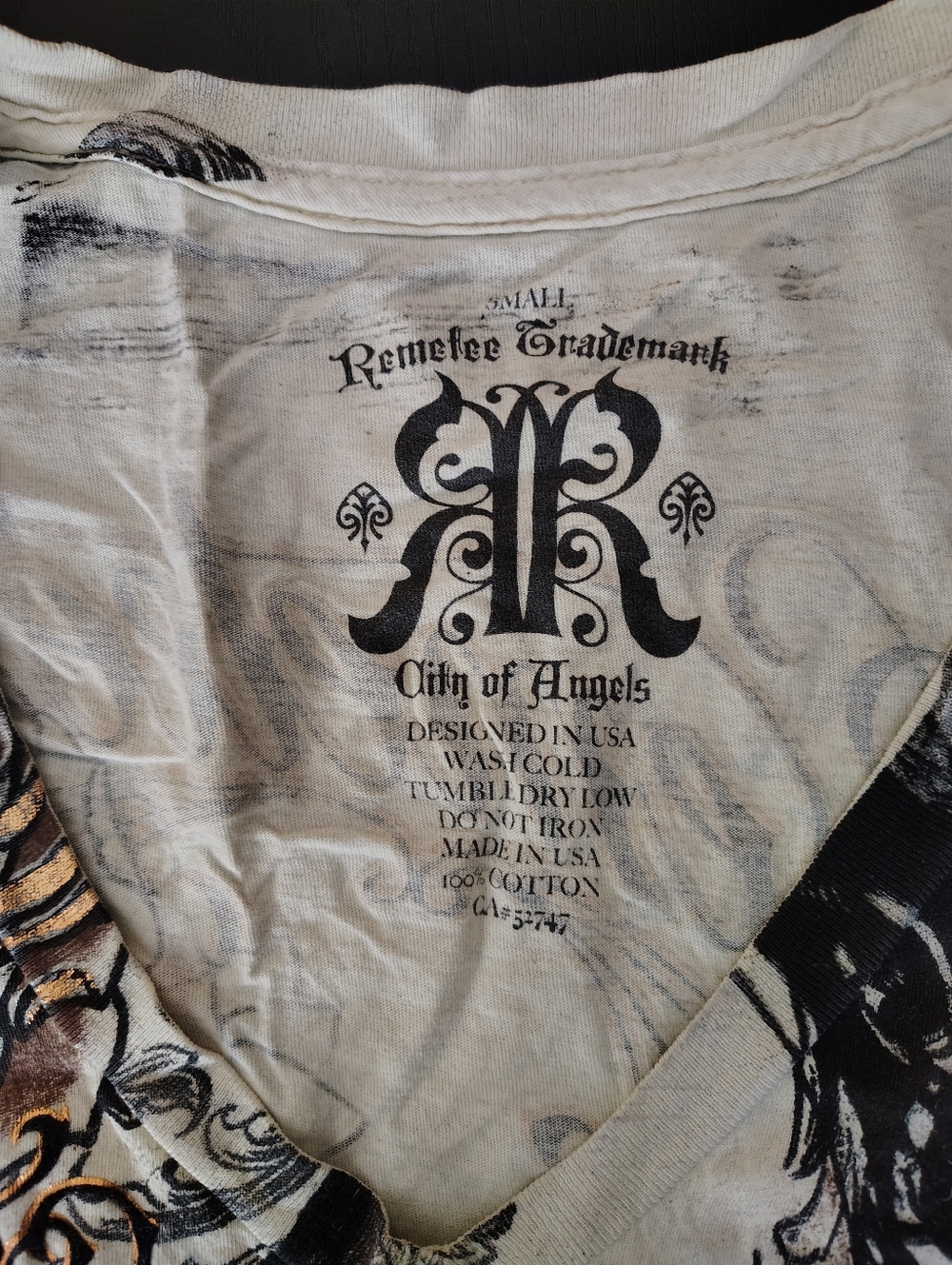 Remetee By Affliction Graphic V-Neck Shirt - Picture 2 of 4